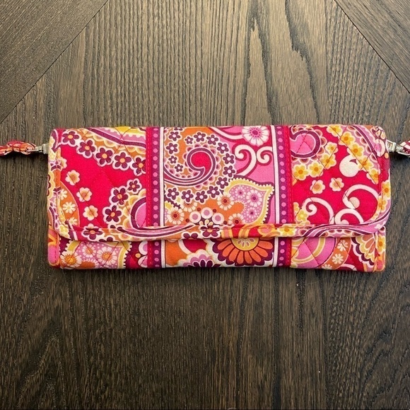 Vera Bradley Crossbody Bag Pink and Orange Magnetic - Picture 2 of 8